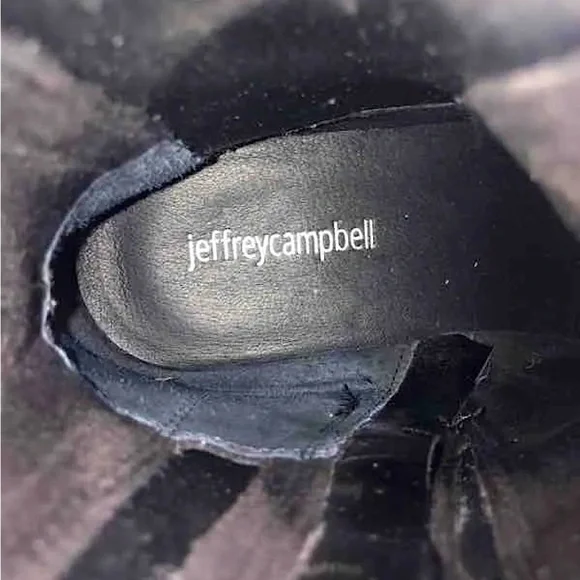 Jeffrey Campbell Black Faux Snakeskin Chelsea Leather Boots Shoes **Size 7** - Picture 8 of 10